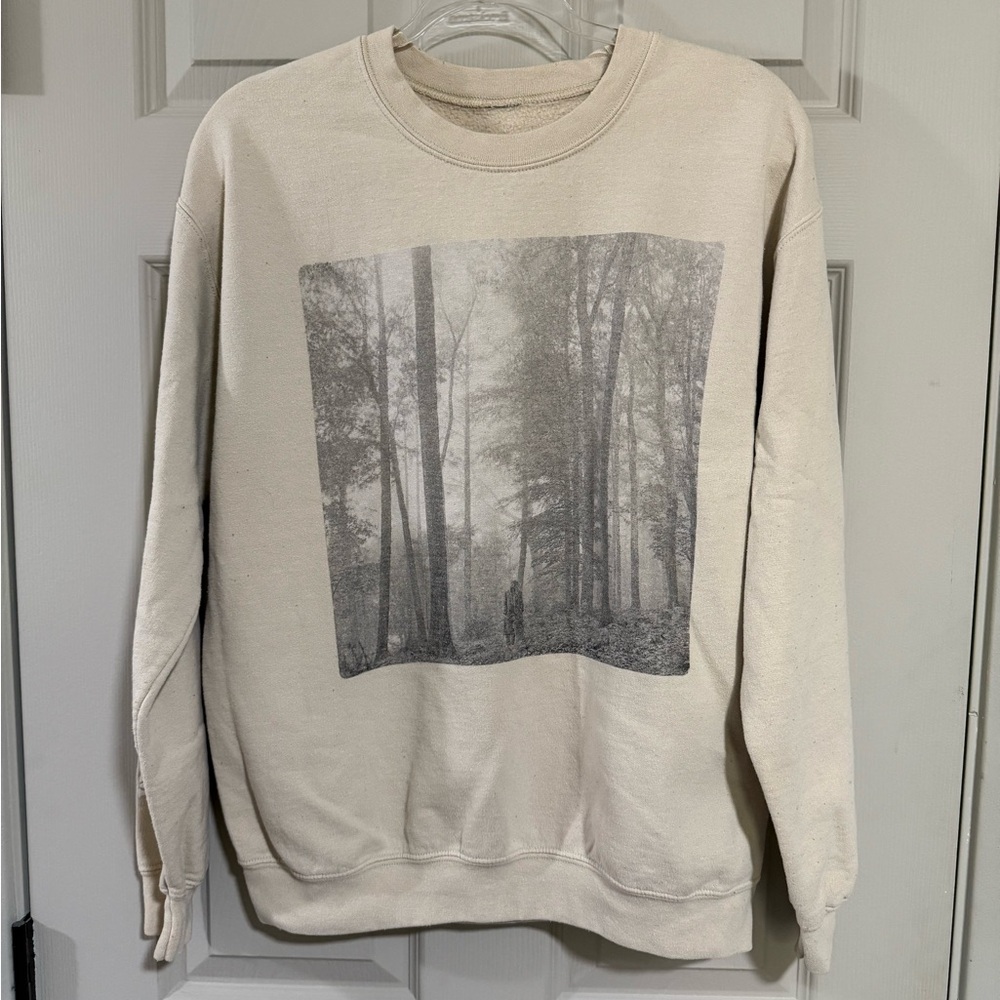 Taylor Swift Folklore "In The Trees" Tan Crewneck Sweatshirt Size M Rare